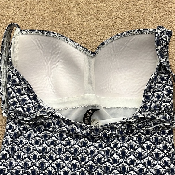 Bond-eye Wireless Adjustable Straps Tankini Swimsuit Set Size 6 D/DD - Picture 6 of 9